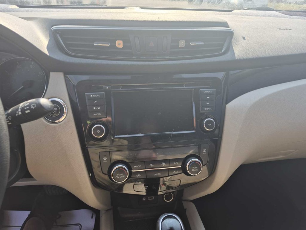 2020 Nissan Rogue Image 4