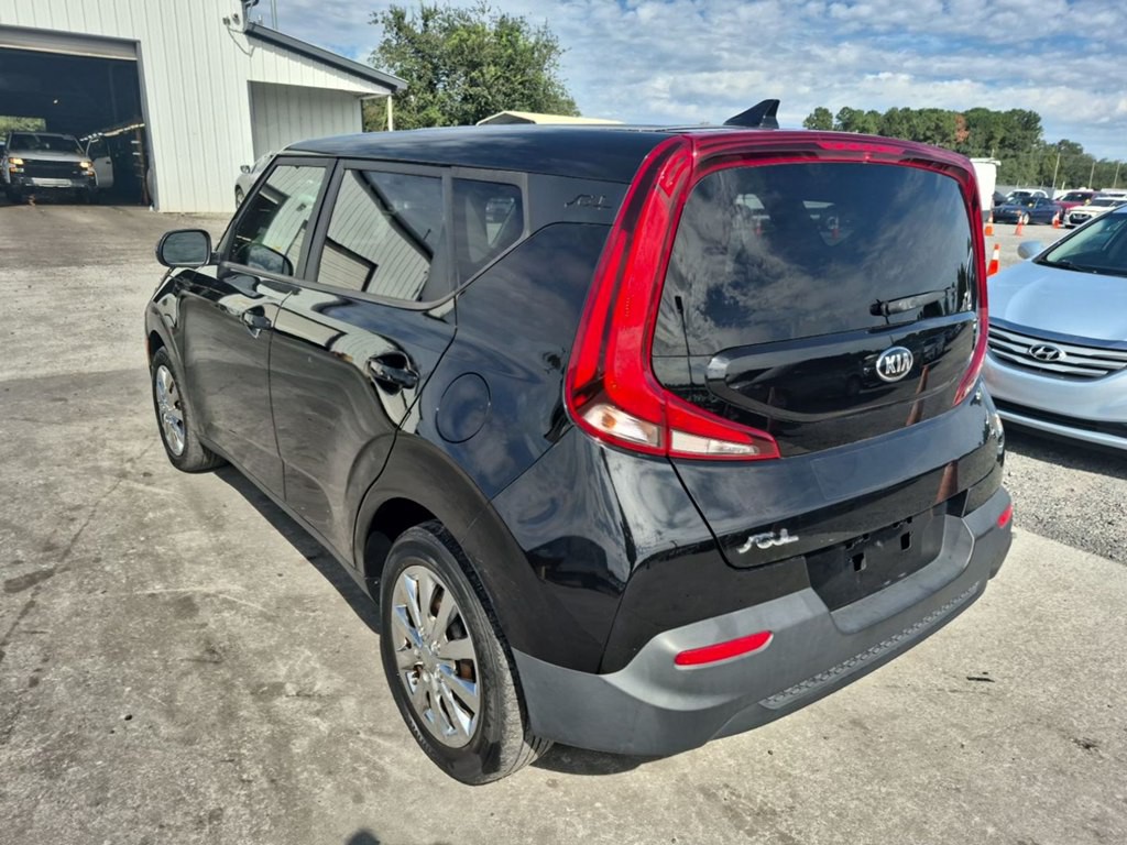 2020 Kia Soul Image 3