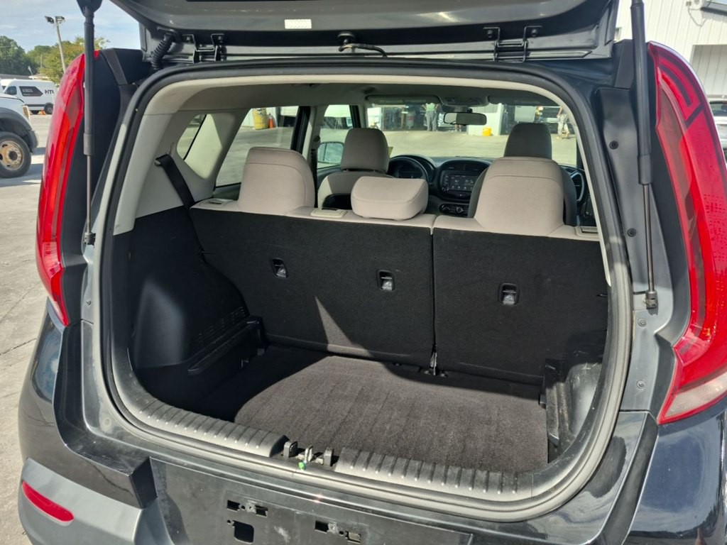 2020 Kia Soul Image 6