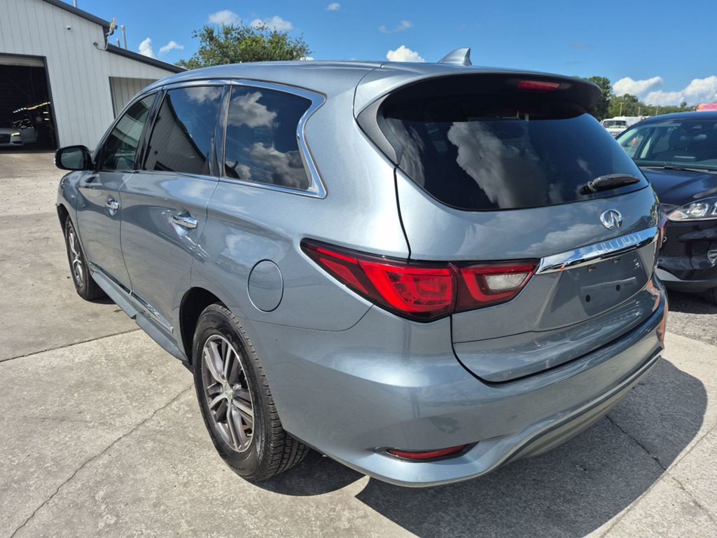 2018 INFINITI QX60 Image 2