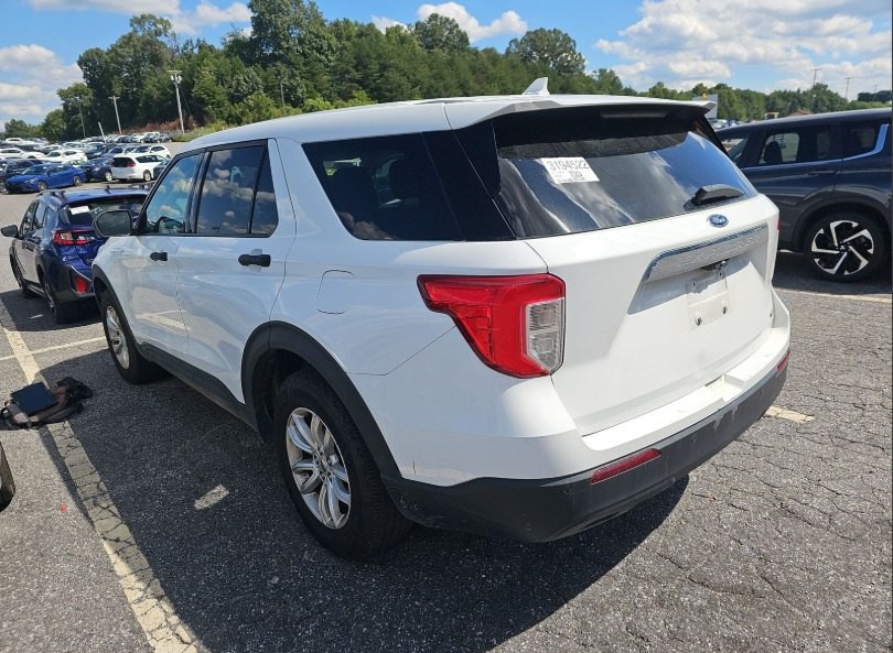 2020 Ford Explorer Image 2