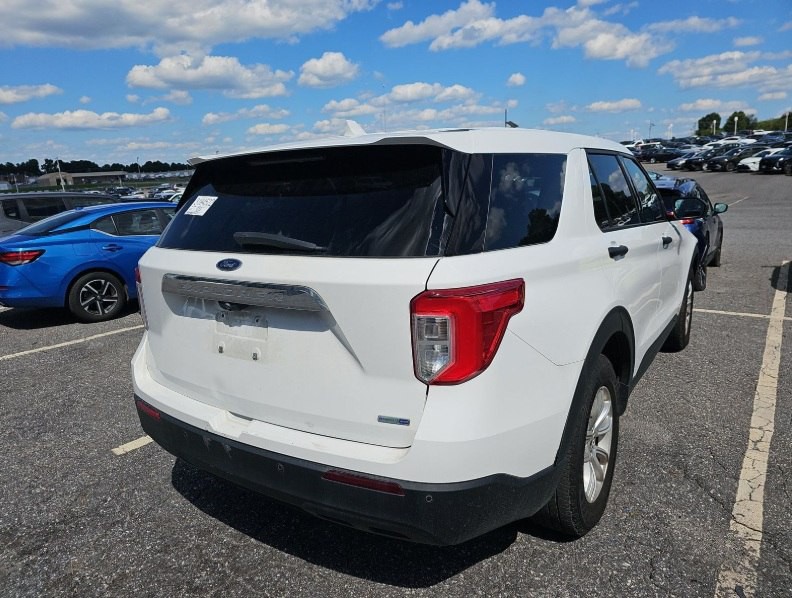 2020 Ford Explorer Image 3
