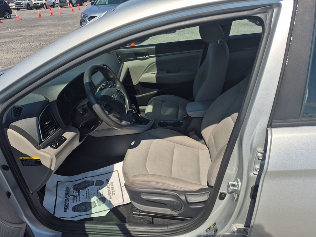 2018 Hyundai Elantra Image 5