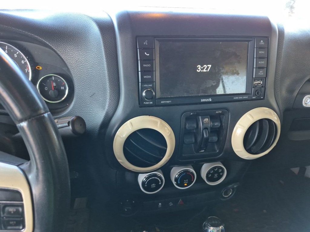 2015 Jeep Wrangler Unlimited Image 5