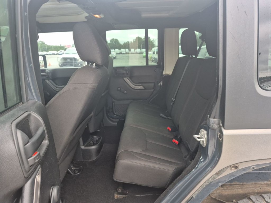 2017 Jeep Wrangler Unlimited Image 5