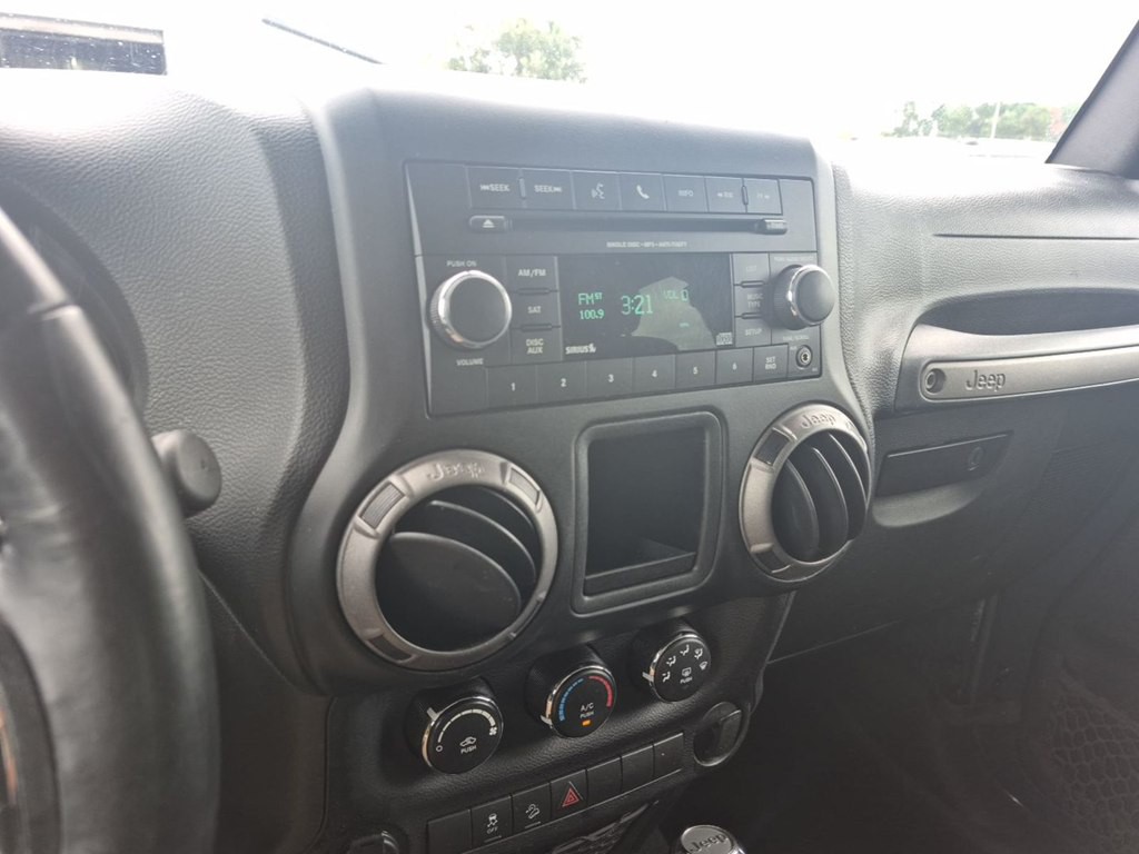 2017 Jeep Wrangler Unlimited Image 6