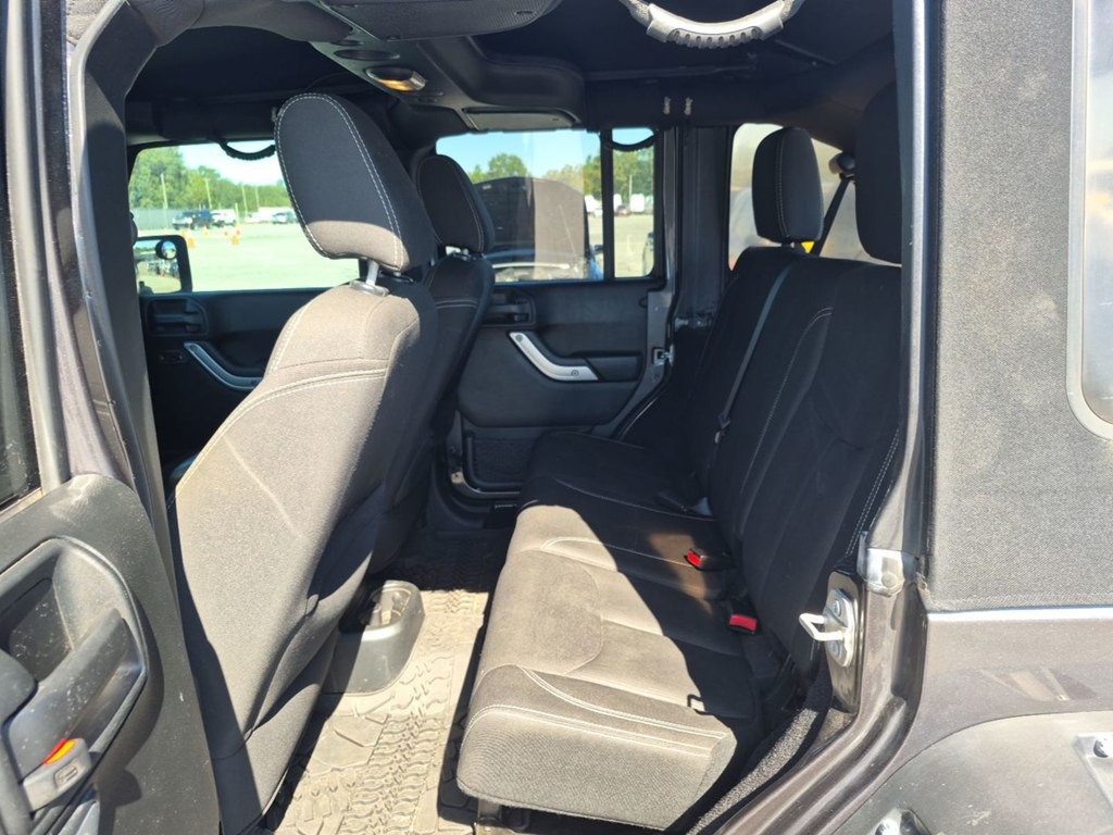 2017 Jeep Wrangler Unlimited Image 5