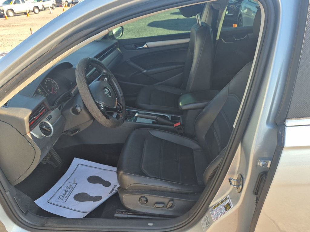 2020 Volkswagen Passat Image 7