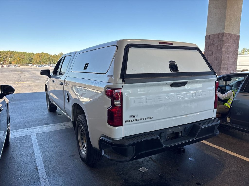 2021 Chevrolet Silverado 1500 Image 3