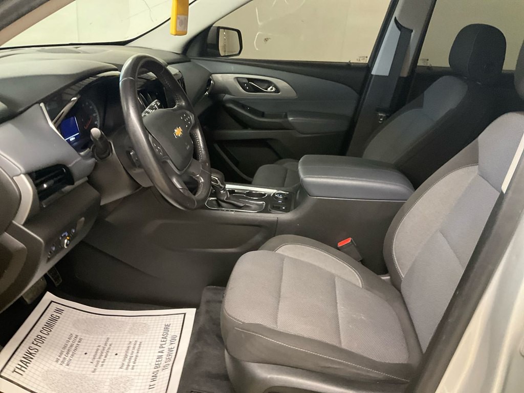 2021 Chevrolet Traverse Image 3