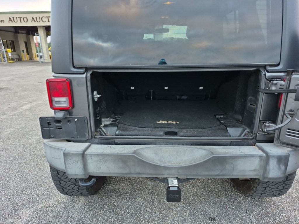 2017 Jeep Wrangler Unlimited Image 5