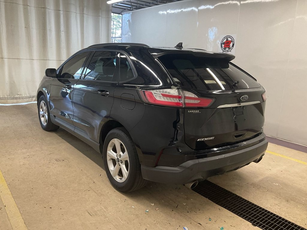 2020 Ford Edge Image 3