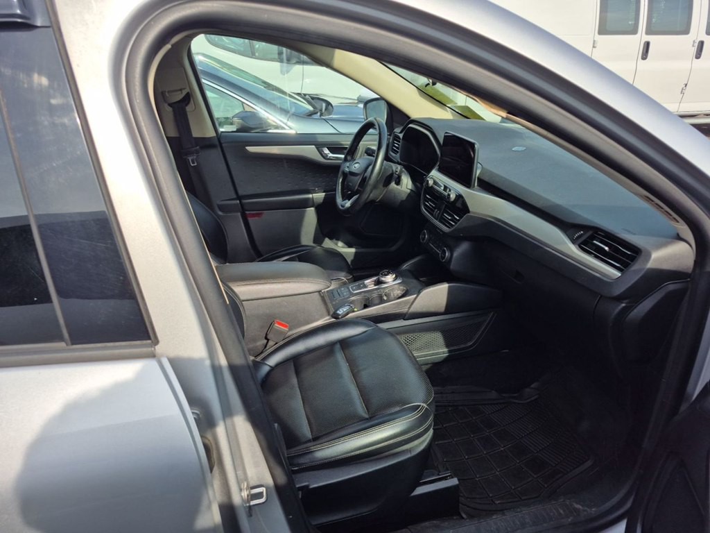 2020 Ford Escape Image 8