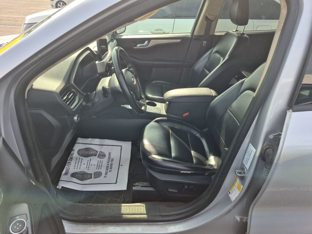 2020 Ford Escape Image 9