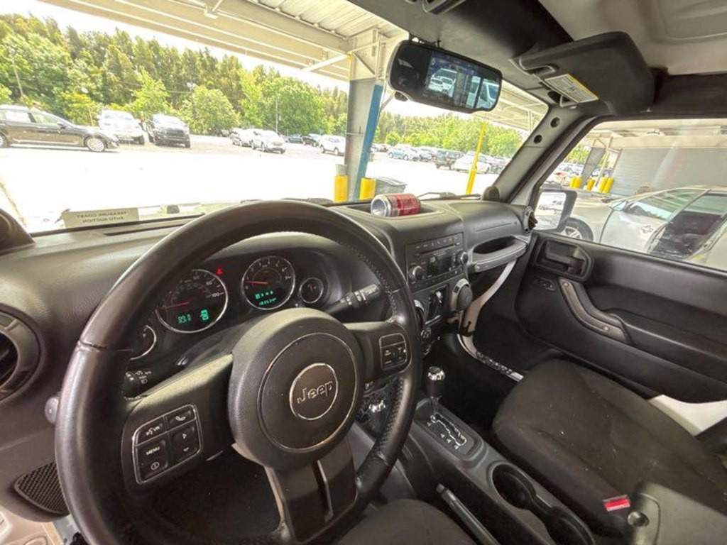 2014 Jeep Wrangler Unlimited Image 9