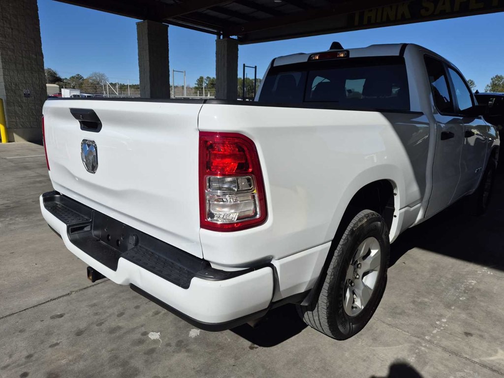 2022 RAM 1500 Image 8