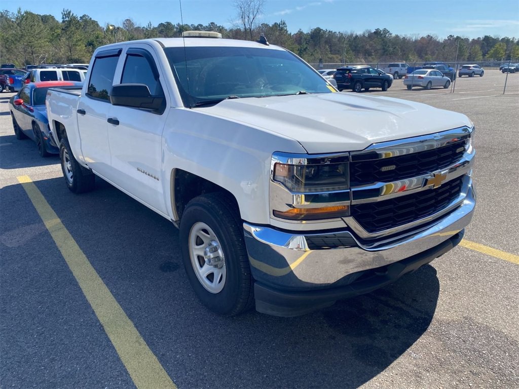 2017 Chevrolet Silverado 1500 Image 1