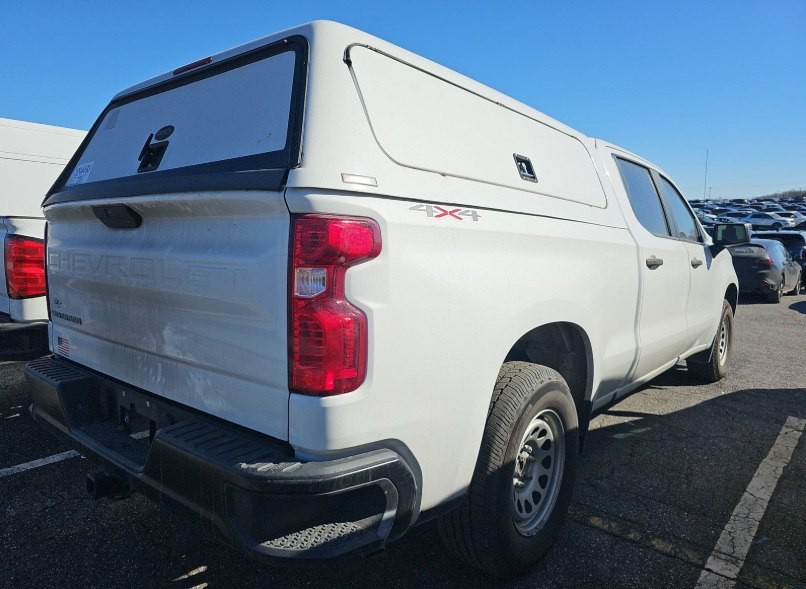 2021 Chevrolet Silverado 1500 Image 3