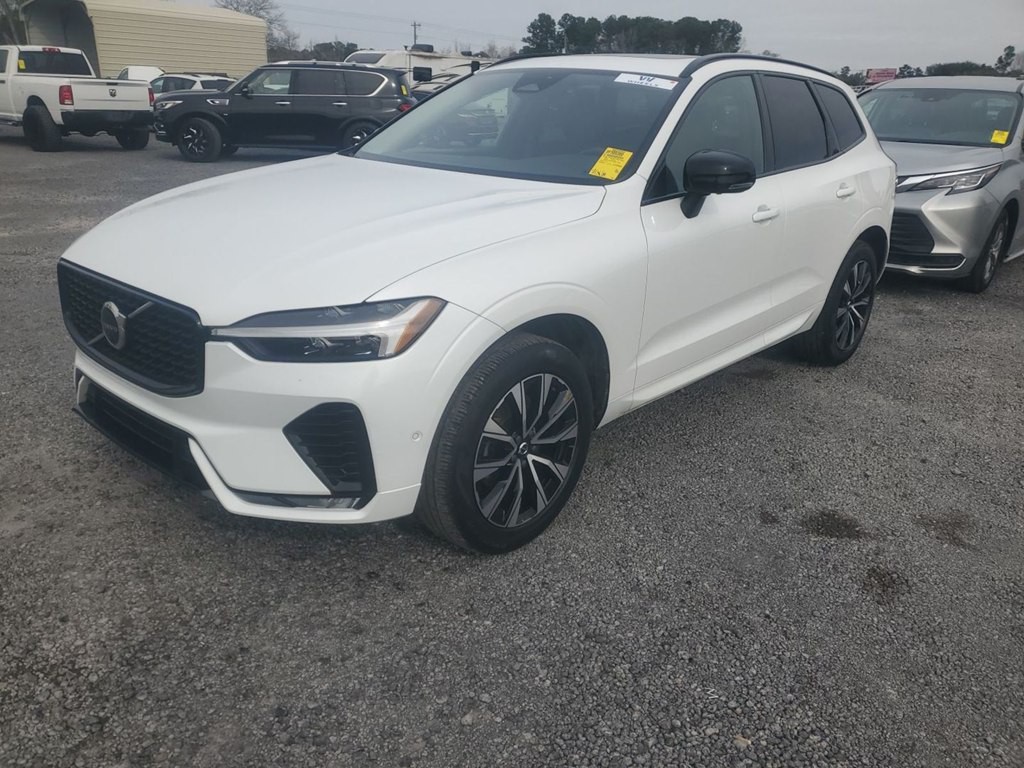 2023 Volvo XC60 Image 4