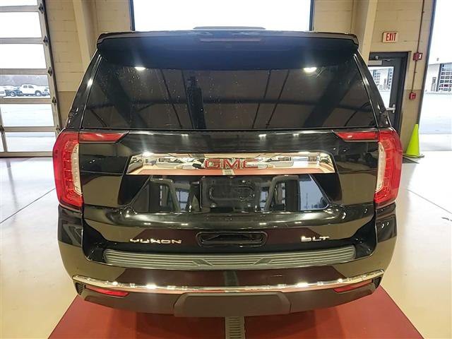 2022 GMC Yukon Image 4