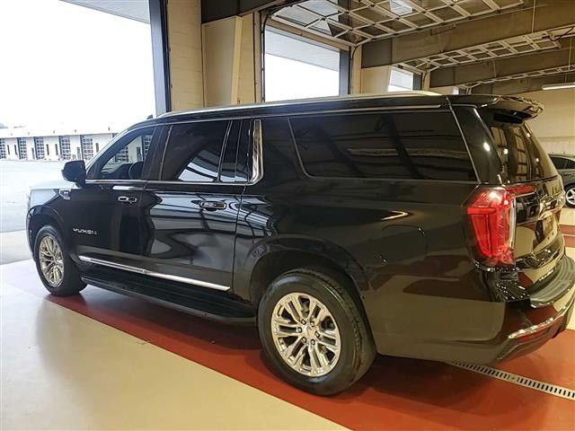 2022 GMC Yukon Image 6