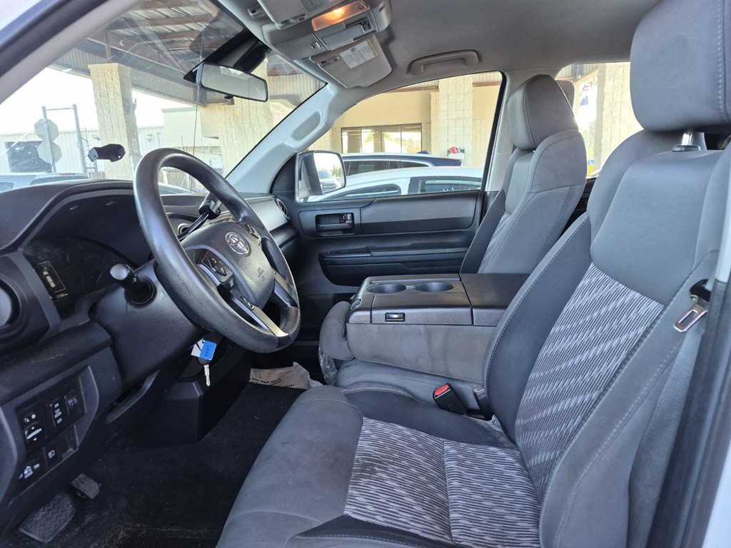 2018 Toyota Tundra Image 4