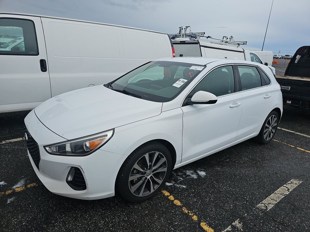 2019 Hyundai Elantra Image 2