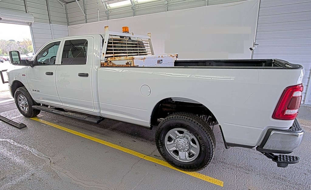 2021 RAM 2500 Image 3