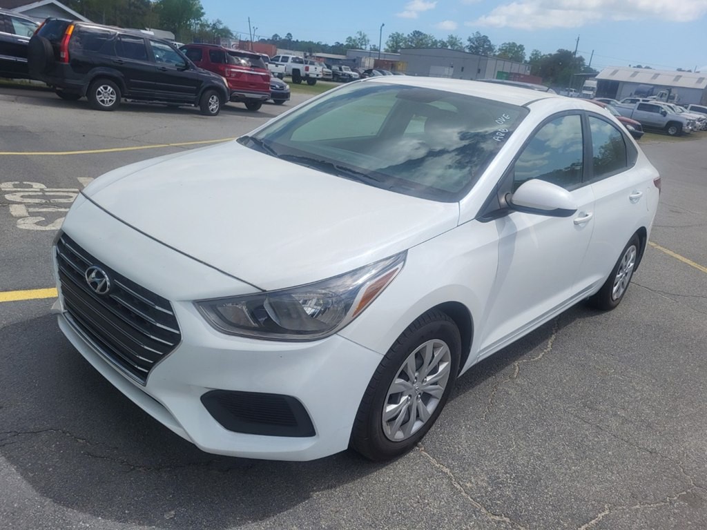 2022 Hyundai Accent Image 4