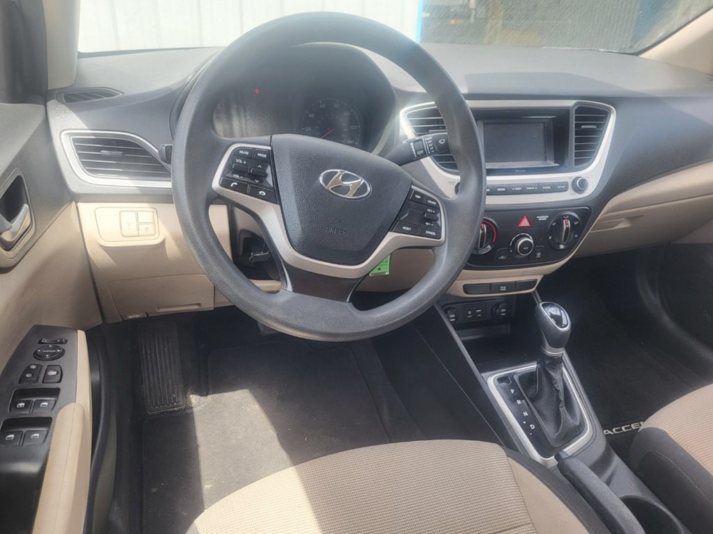 2022 Hyundai Accent Image 5