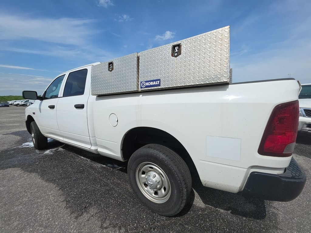 2018 RAM 2500 Image 2