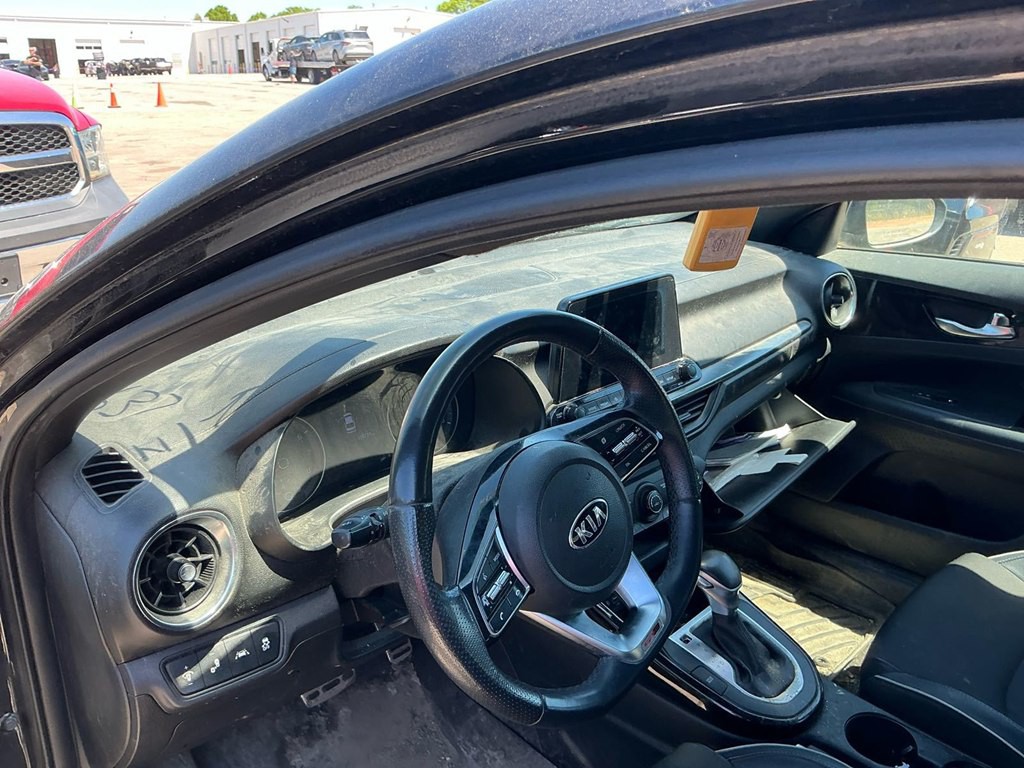 2020 Kia Forte Image 3
