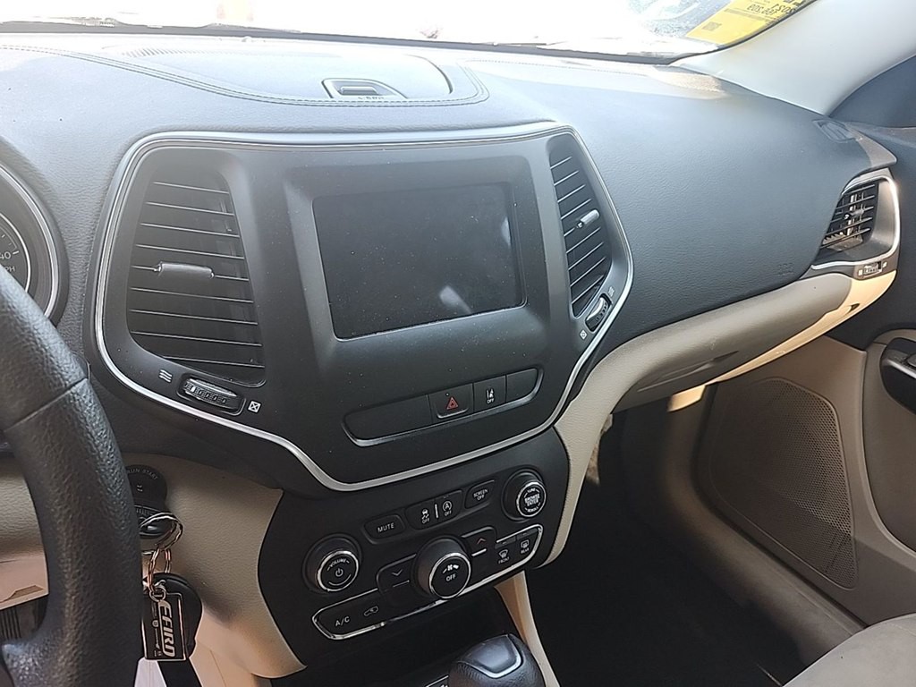 2021 Jeep Cherokee Image 5