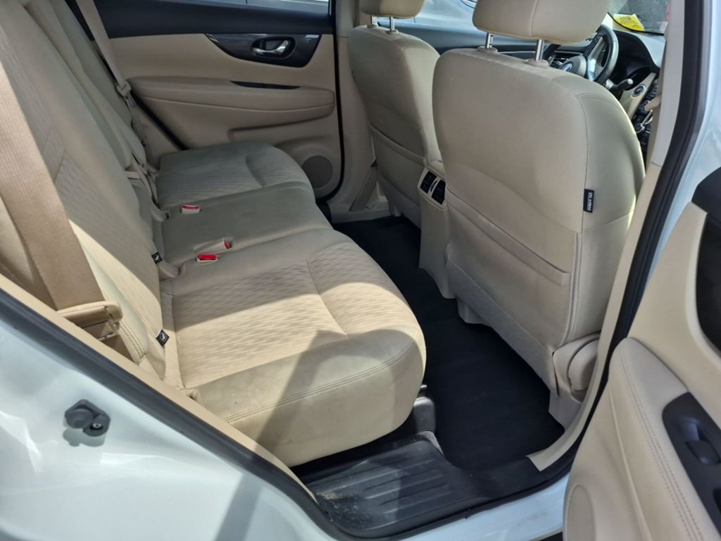 2020 Nissan Rogue Image 6