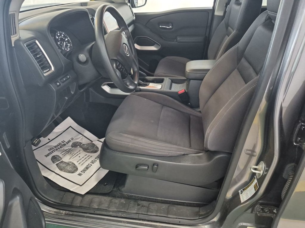 2022 Nissan Frontier Image 5