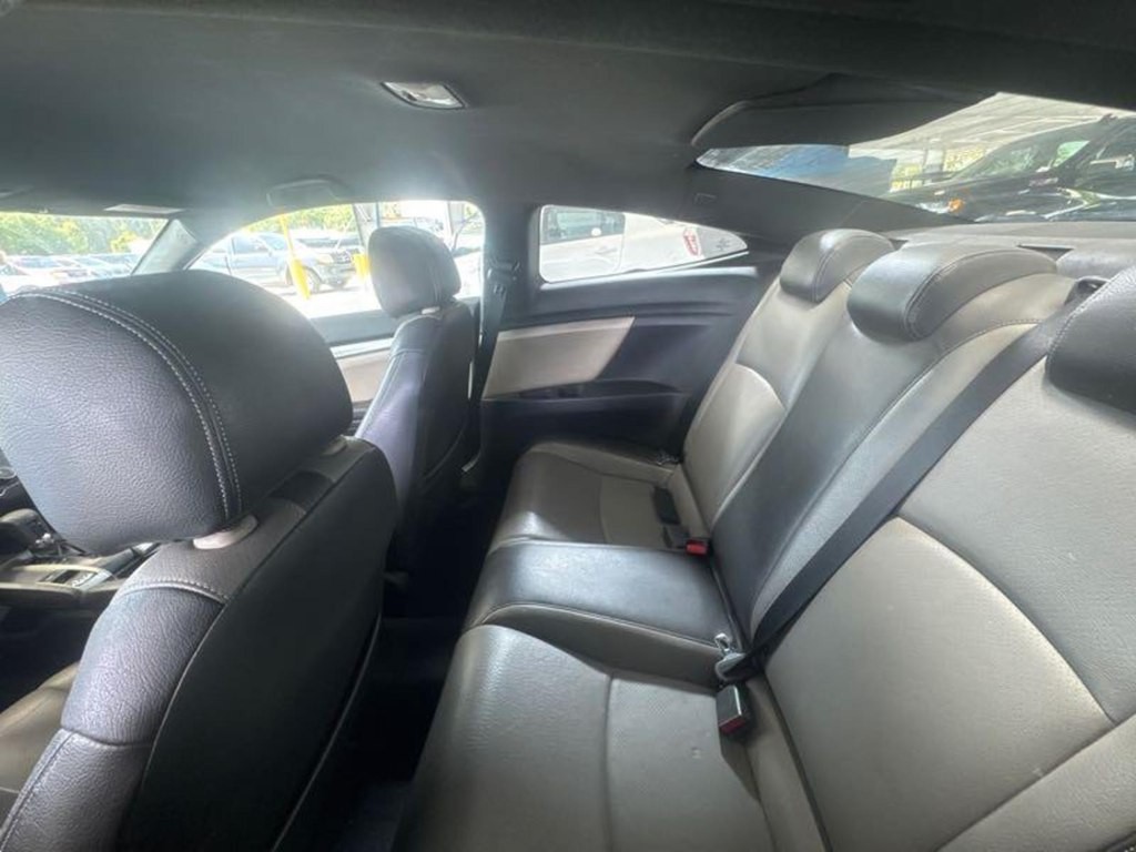 2018 Honda Civic Image 8