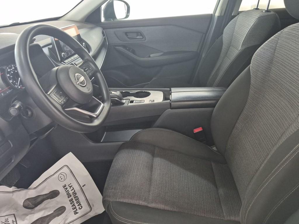2022 Nissan Rogue Image 10