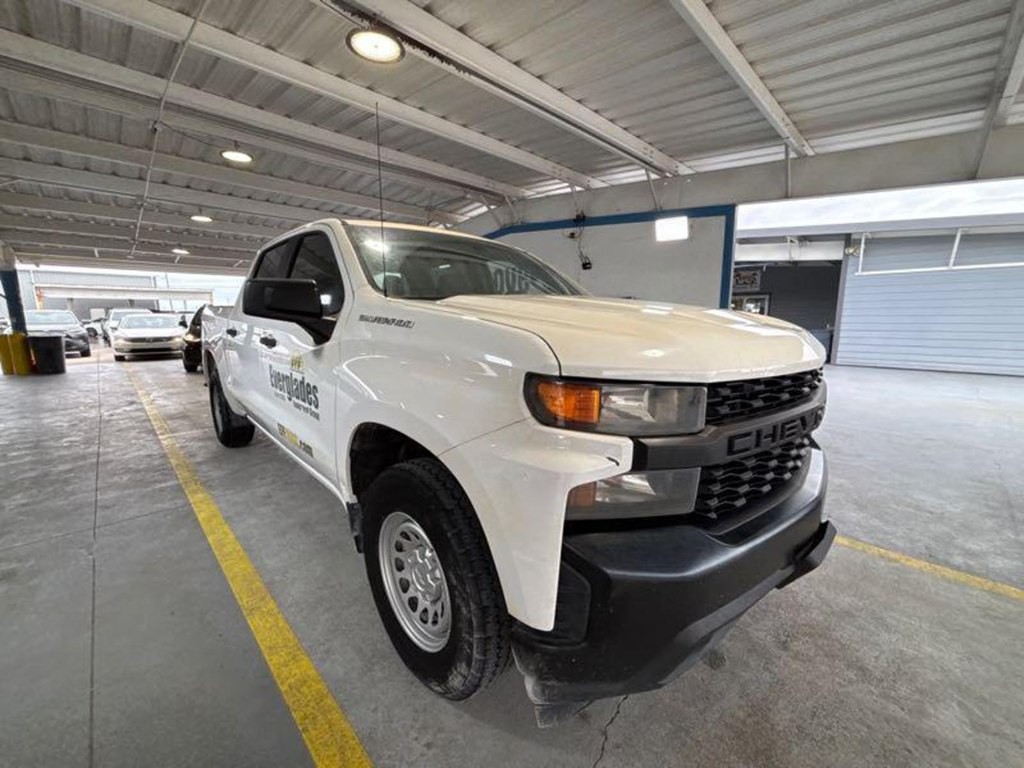 2021 Chevrolet Silverado 1500 Image 2