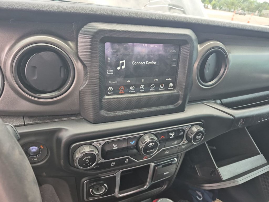 2023 Jeep Wrangler Image 4