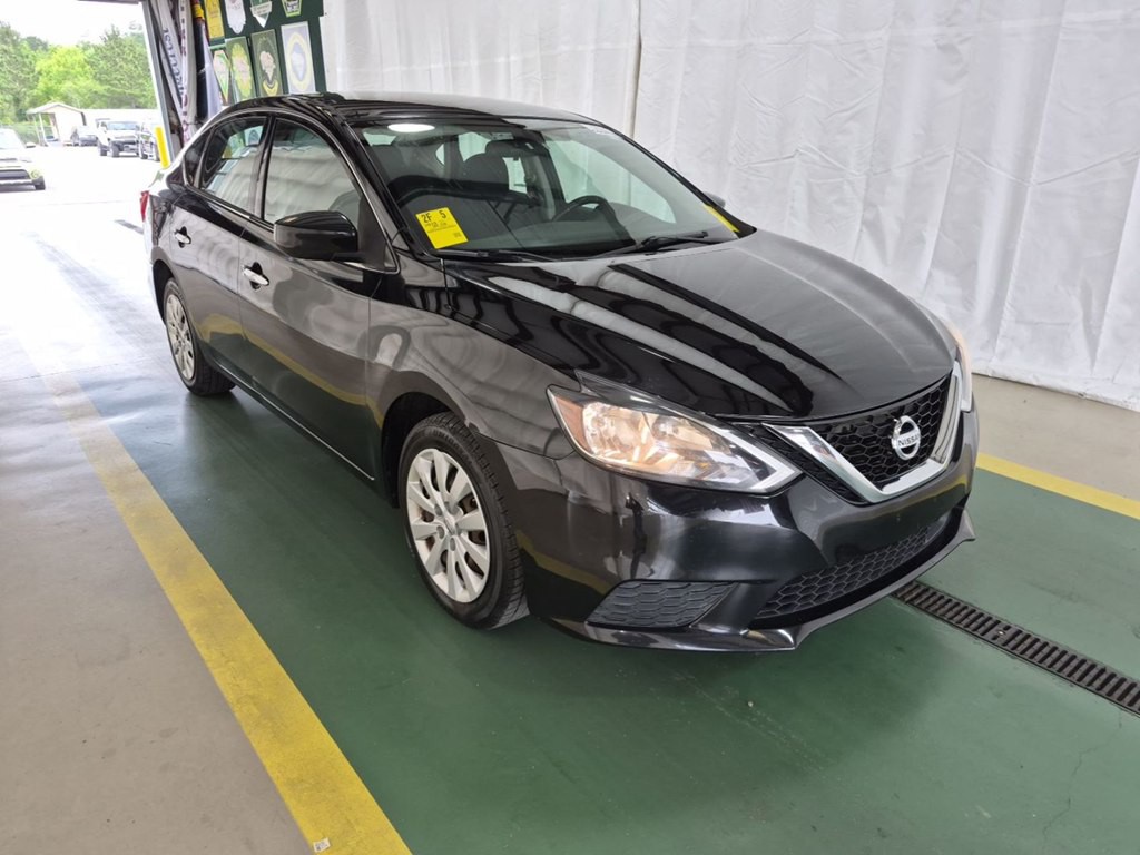 2019 Nissan Sentra Image 1