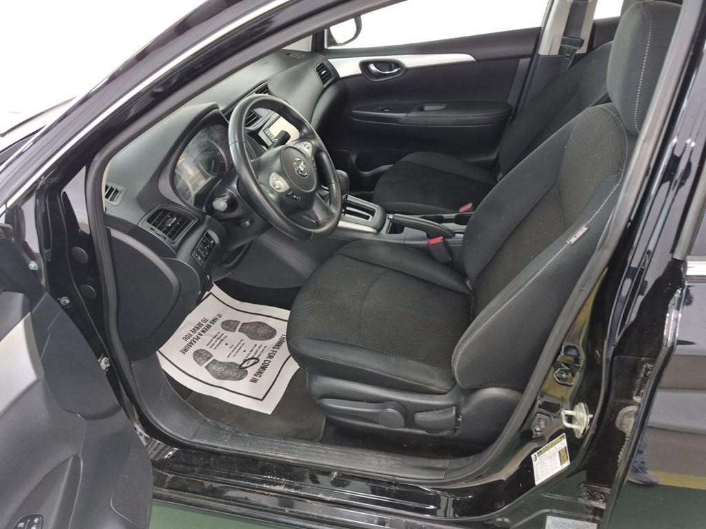 2019 Nissan Sentra Image 9
