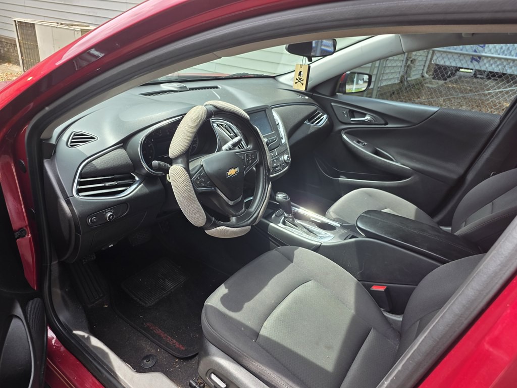 2017 Chevrolet Malibu Image 7