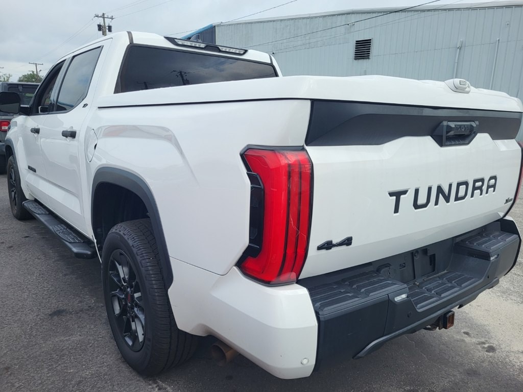 2022 Toyota Tundra Image 3