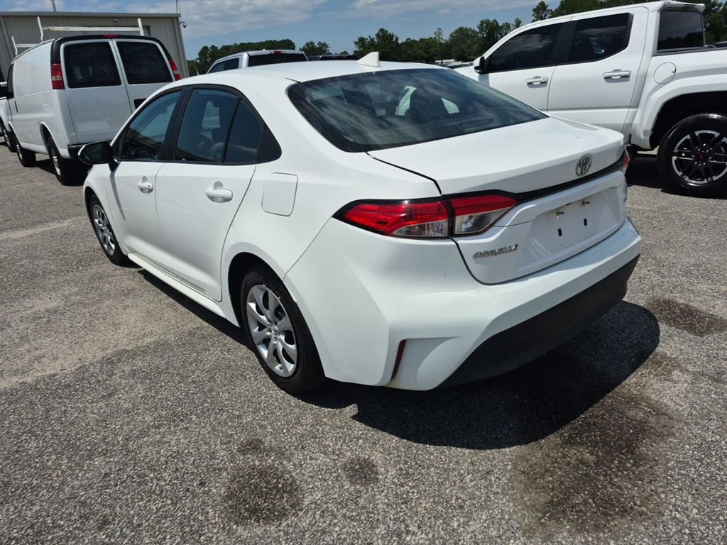 2023 Toyota Corolla Image 3