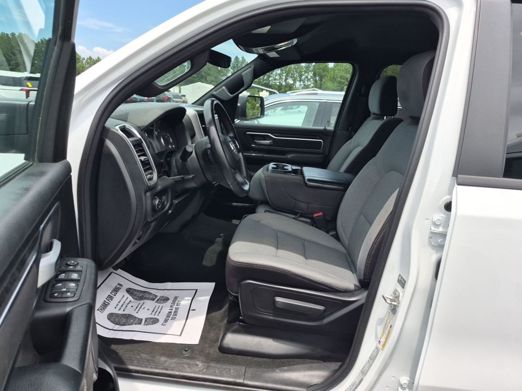 2024 RAM 1500 Image 9