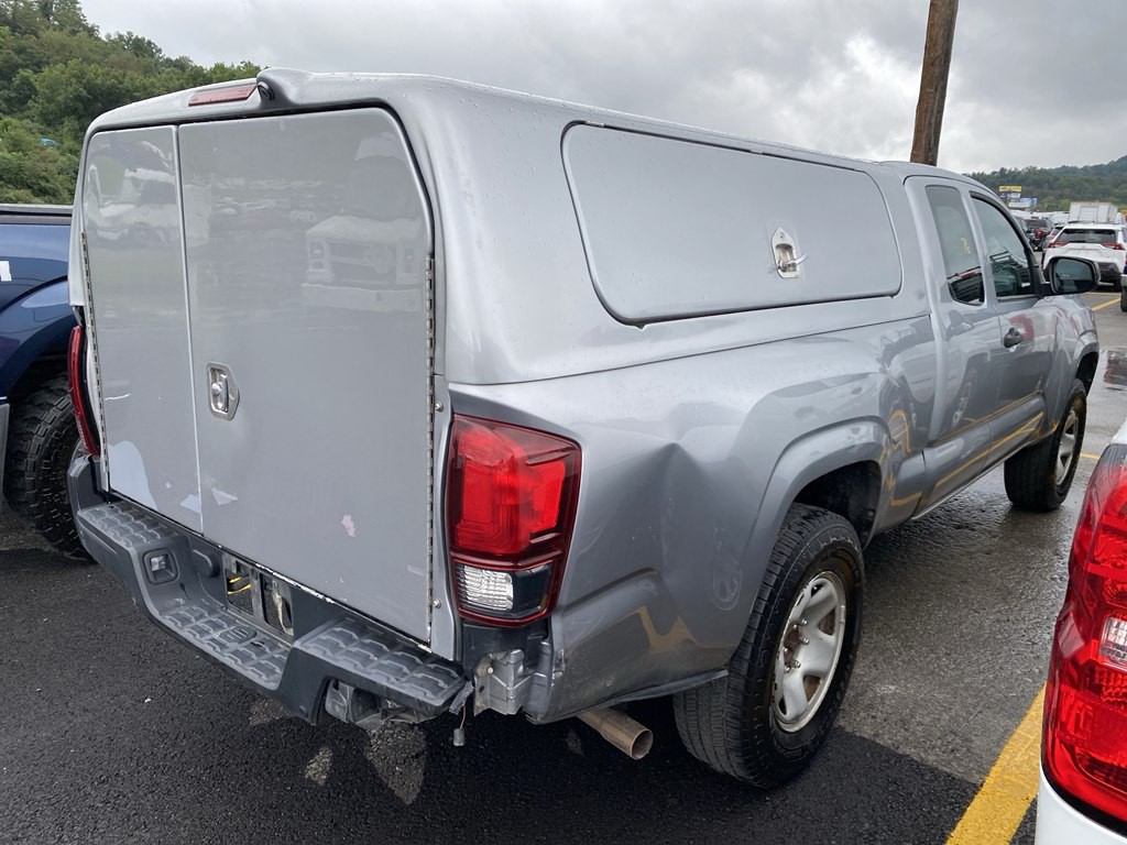2018 Toyota Tacoma Image 5