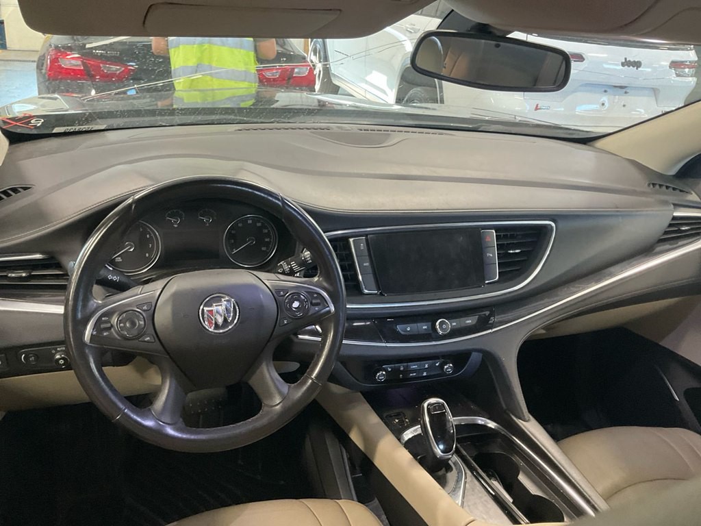 2020 Buick Enclave Image 2