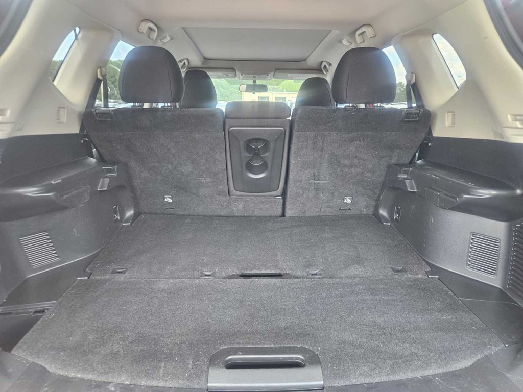 2017 Nissan Rogue Image 5