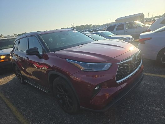 2022 Toyota Highlander Image 3