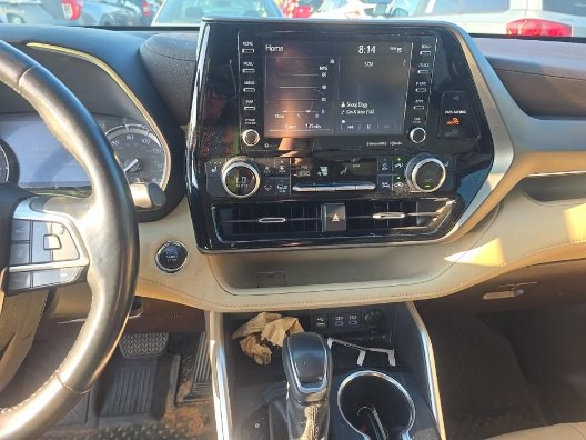 2022 Toyota Highlander Image 10